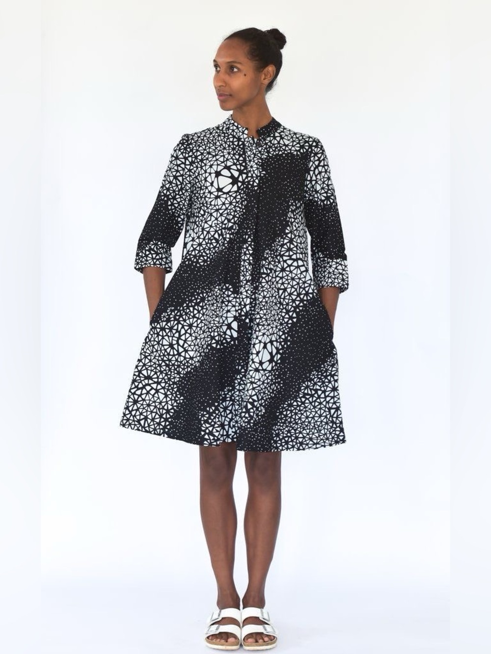 Zuri Cotton Swing Front Button Down Dress – Size Small 3/4-Length Sleeves Casual